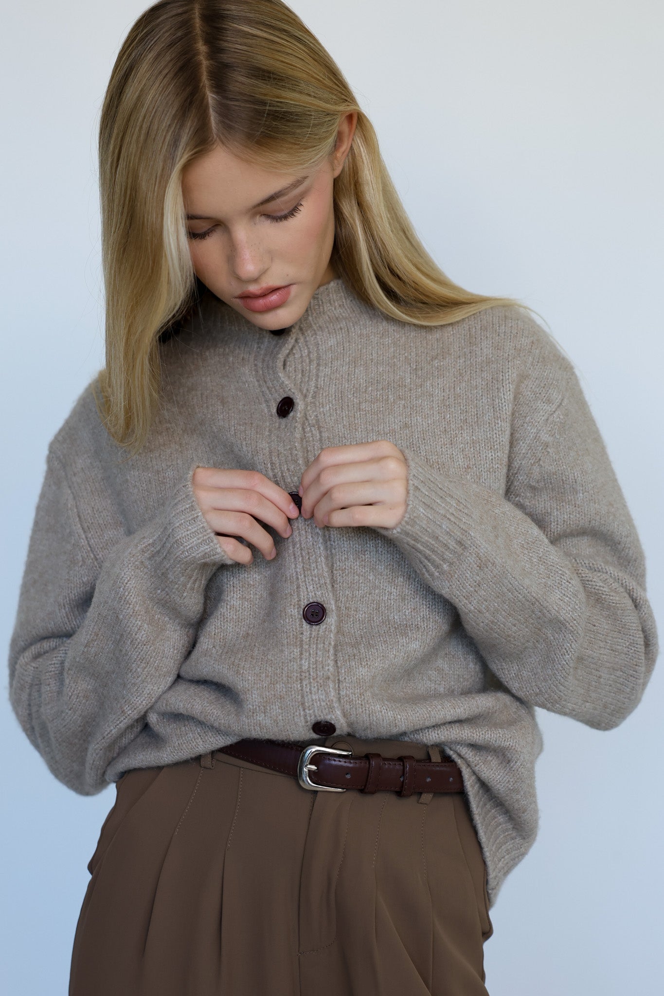 קרדיגן ריי - קפה