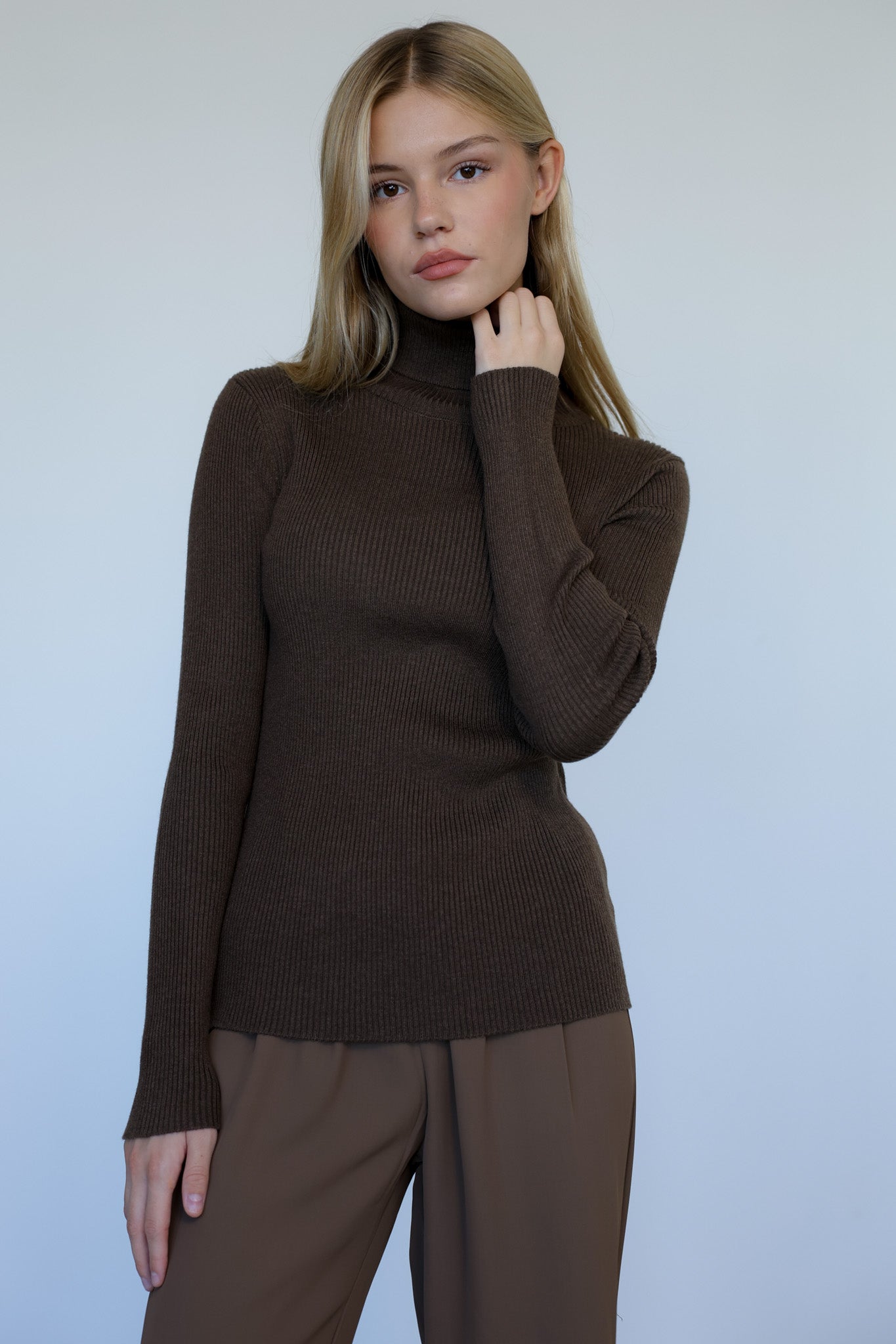 סריג גולף בלוסום -חום שוקולד