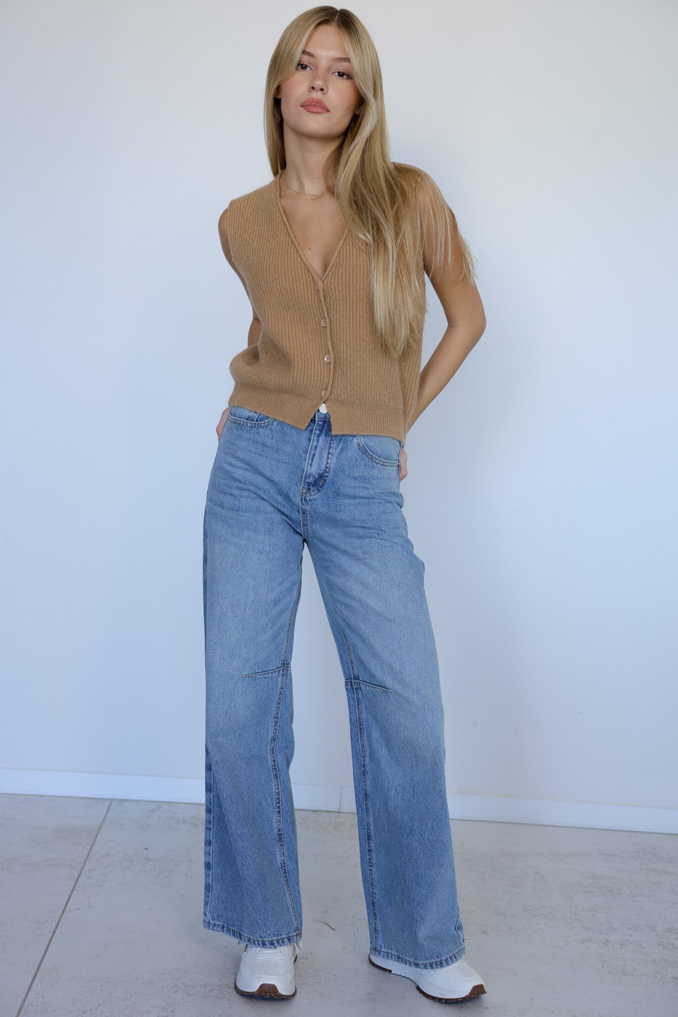 אפודת אלבי - קאמל