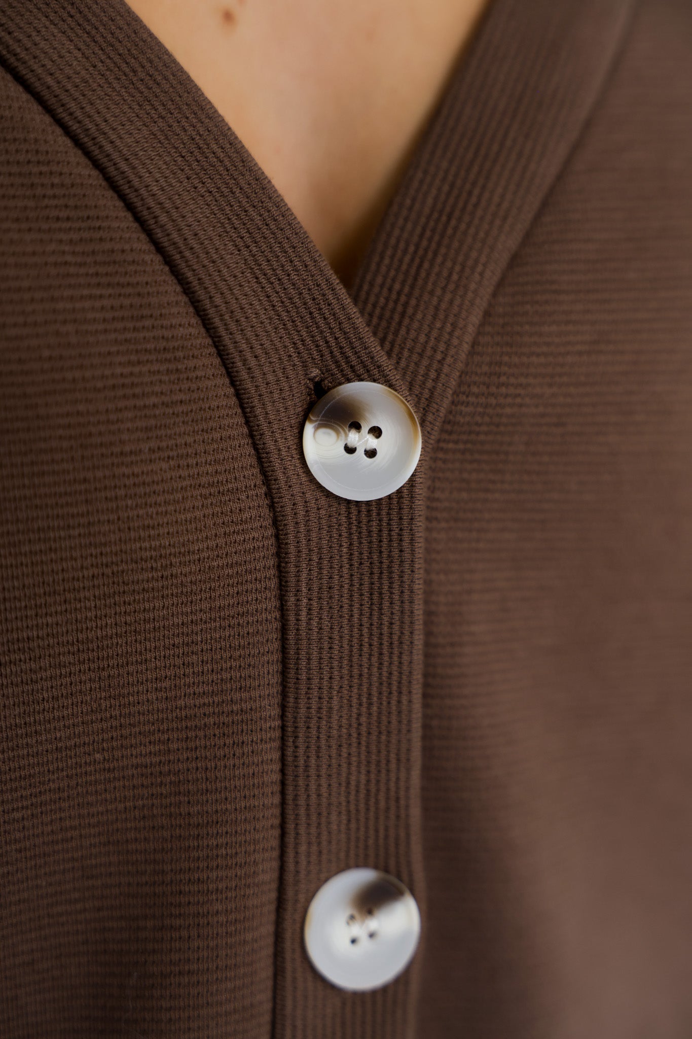 קרדיגן אייריס - חום