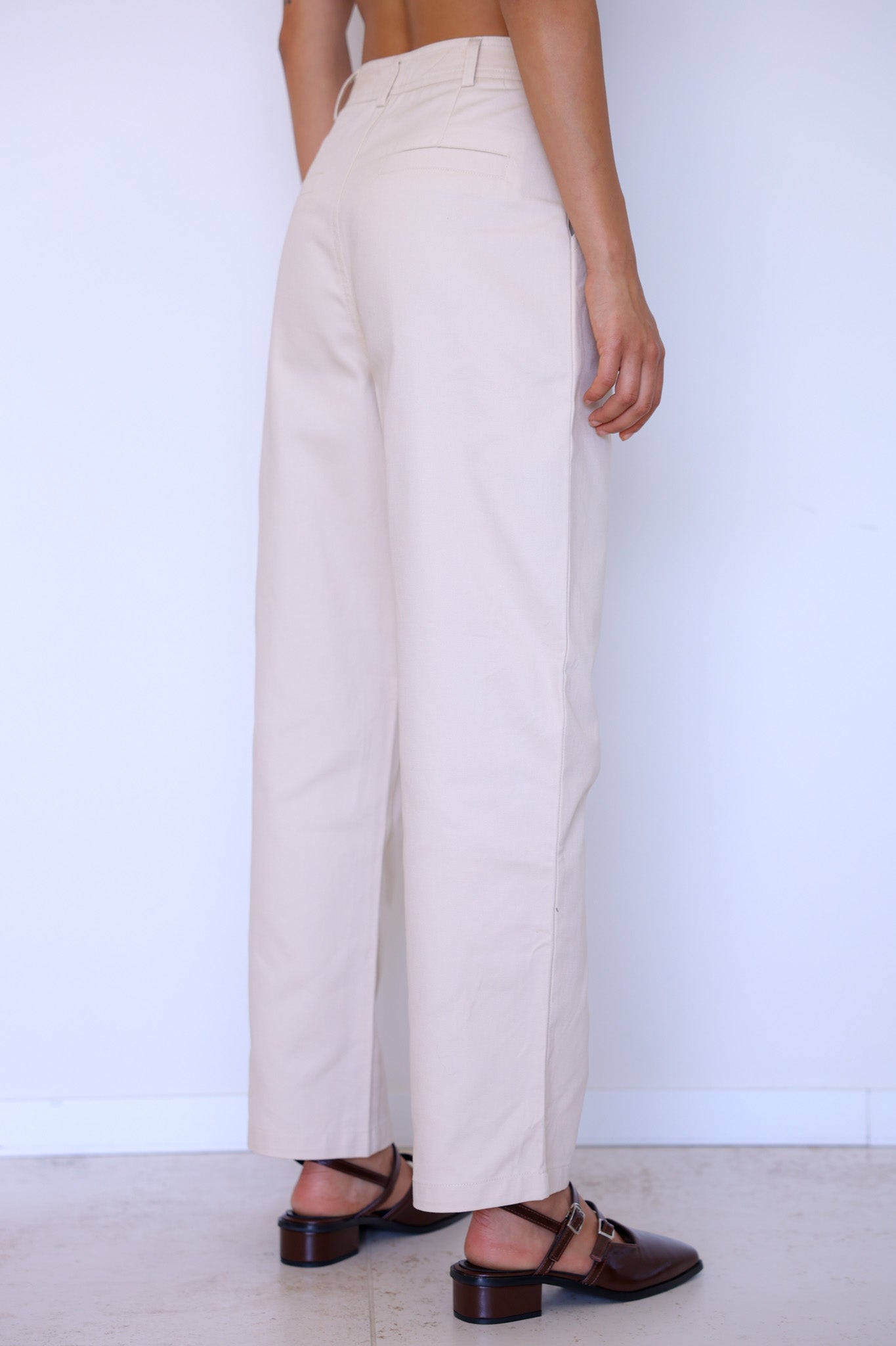 מכנסי צ׳ינו - שמנת