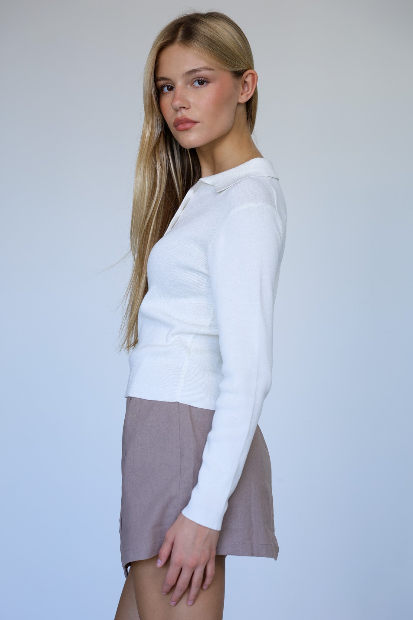חולצת סריג פולו אמיליה - לבן
